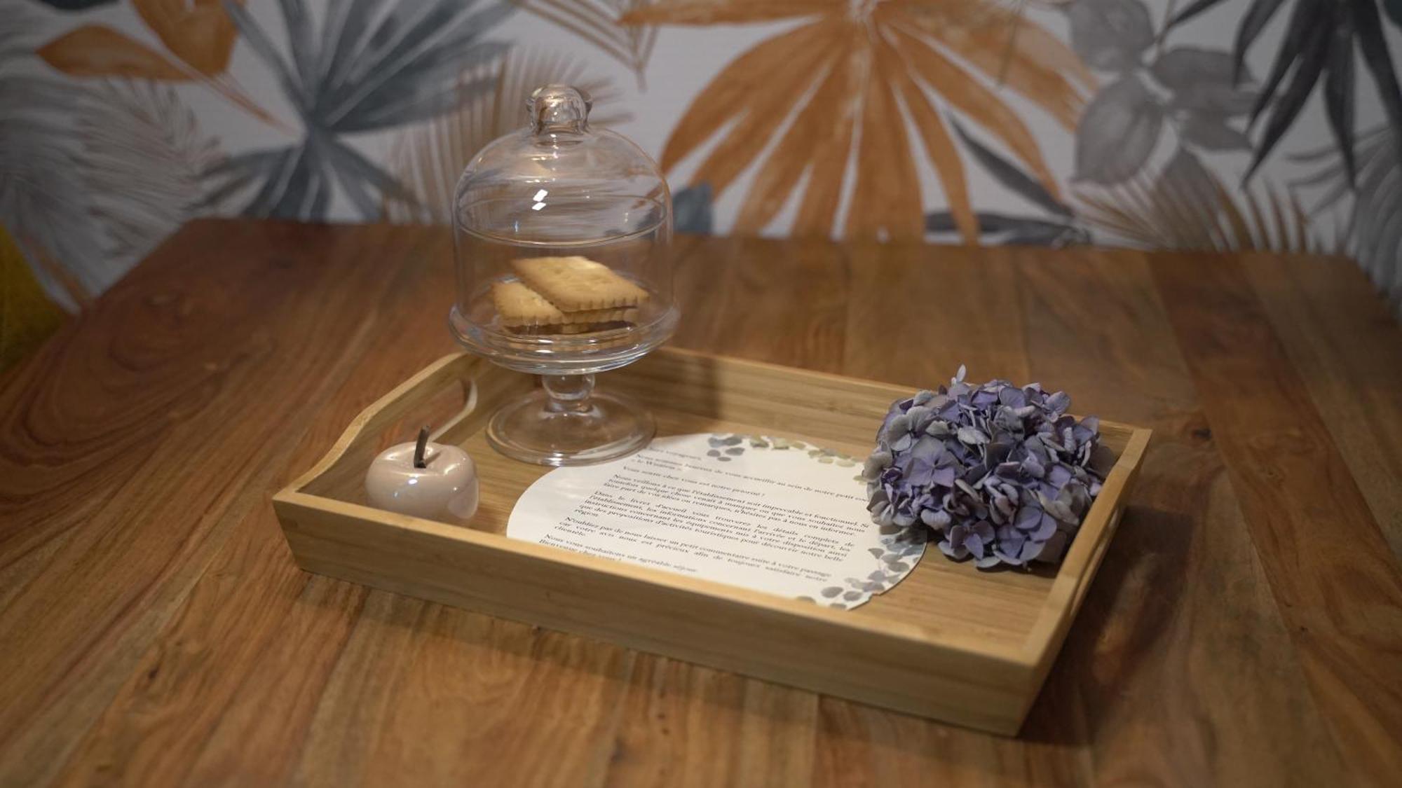 דירות Azé Wisteria - Piscine - By Primo C0Nciergerie מראה חיצוני תמונה